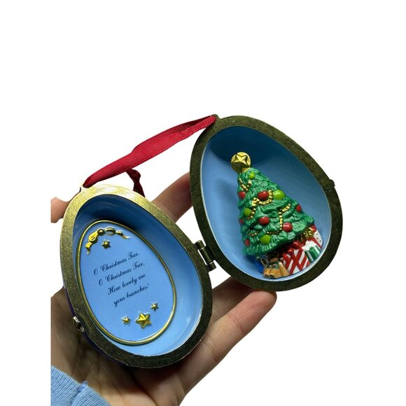 VTG Hallmark Keepsake Ornament Christmas Tree Surprise Porcelain Egg Shaped 3" - Picture 4 of 5